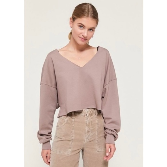 Urban Outfitters Tops - Future State Beatrice Batwing Sweatshirt In Mauve